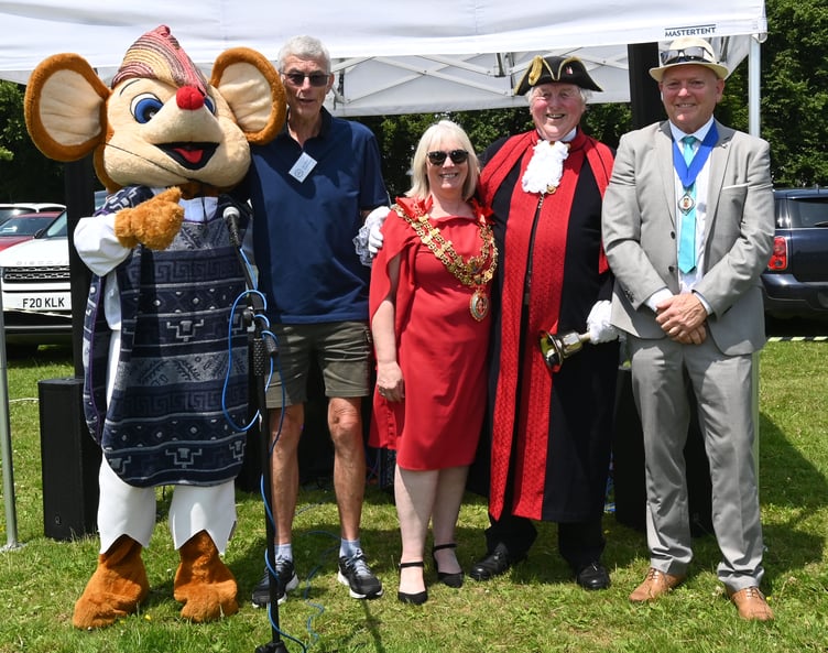 Getting the Bodmin Hospital League of Friends fete under way are secretary Ian Bell, Bodmin mayor, Cllr Liz Ahearn, town crier Terry Williams and deputy mayor Cllr Mike Barbery. (Picture: Adrian Jasper)