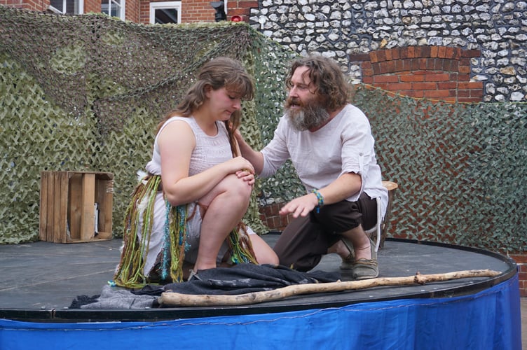Folksy Theatre.