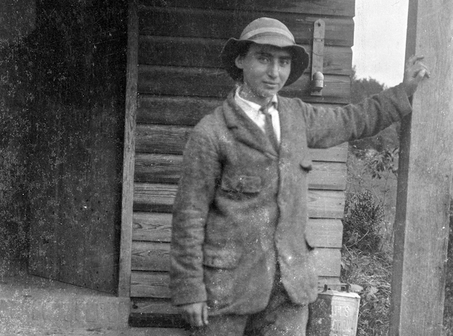Winifred Joseph at Oakshott Hanger in 1917.