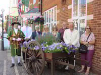 Farnham hopes to plant seeds of victory for floral contest