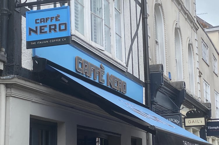 Caffe Nero Gail's Farnham Castle Street