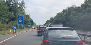 Lane closure causes off-peak queues on A31 Farnham bypass