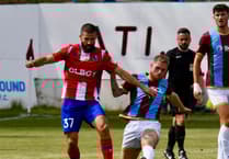 WATCH: Farnham Town manager Paul Johnson praises side after entertaining draw against Dorking Wanderers