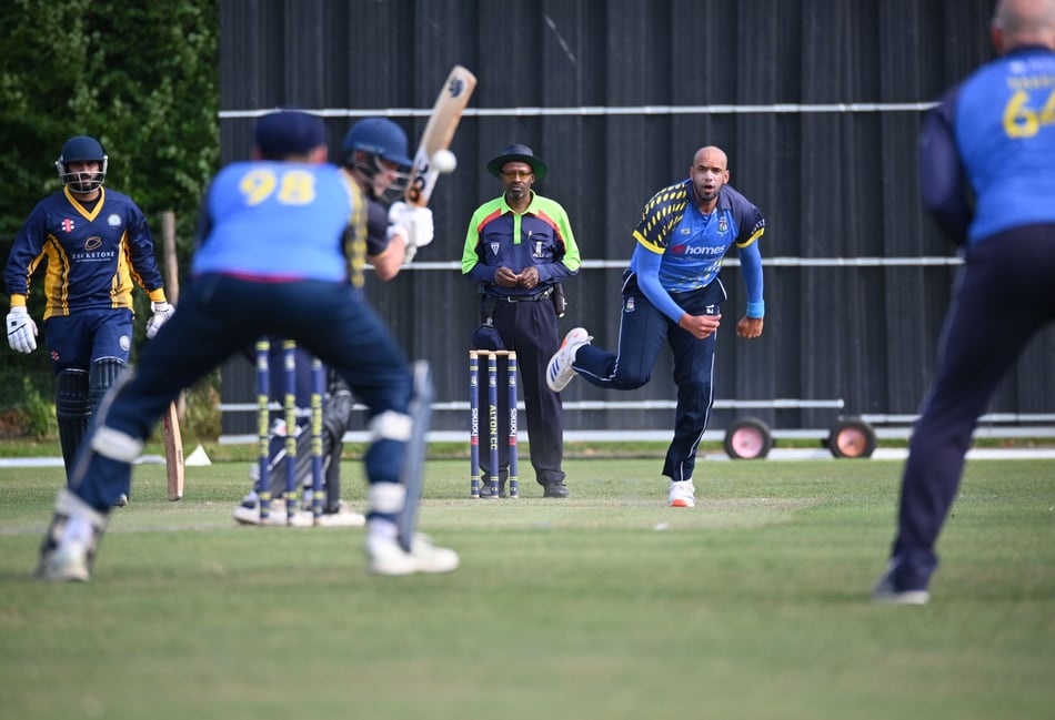<p>Alton bowler Bash Walters in action against Lymington (Photo: Howard Gadsby)</p>