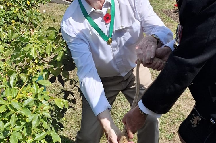 Alan Earwaker Farnham Gostrey VJ Day