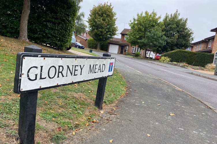 Glorney Mead Badshot Lea
