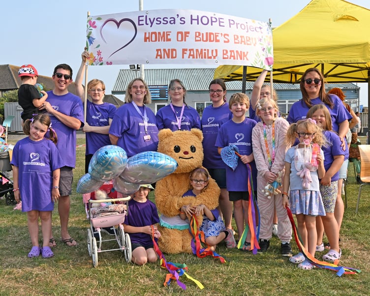 Members of Elyssa's Hope Project