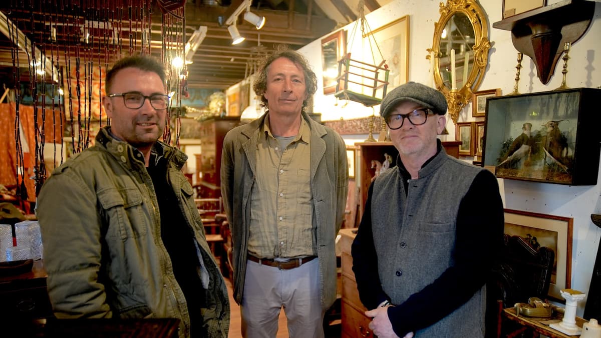 Haslemere’s Ark Stores bags TV fame on Salvage Hunters | farnhamherald.com