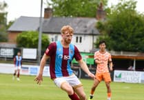 Farnham Town score stoppage-time equaliser to draw against Wimborne Town in Southern League Premier South