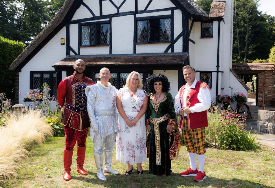 <p>Mayor of Woking Cllr Amanda Boote, centre, with the cast of the the New Victoria Theatre's Christmas pantomime, from left, Scott Maurice, Rob Rinder, Lesley Joseph, and Aaron James.</p>