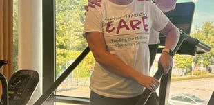 Haslemere team ‘summits’ Everest in memory of local mum