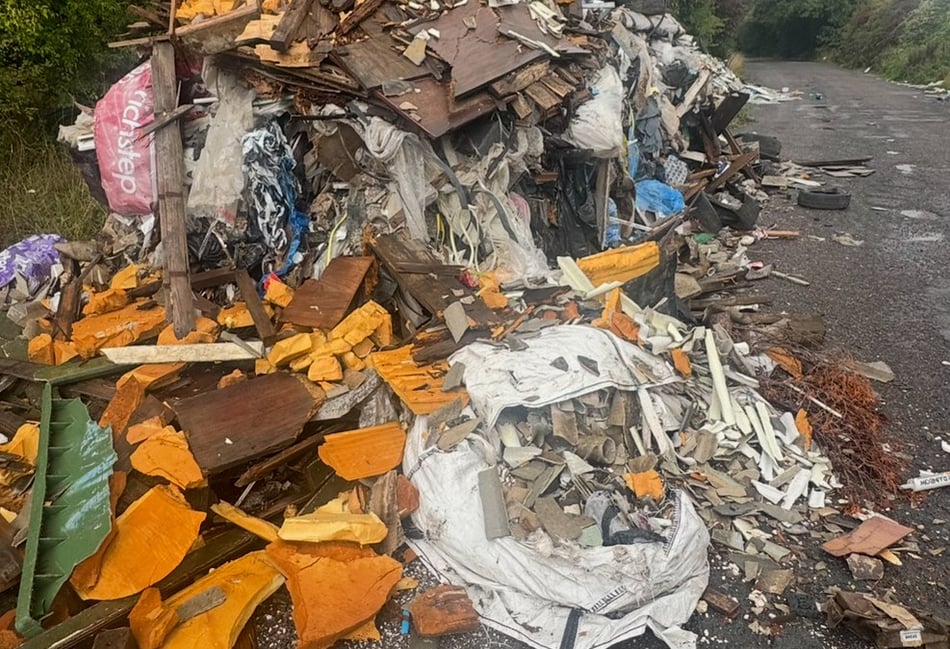 <p>A fly-tipping incident in Alton in 2025.</p>