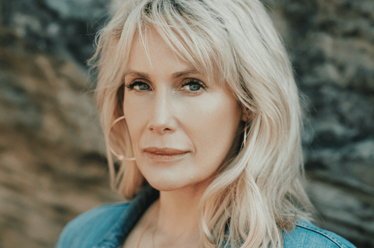 Heidi Talbot.