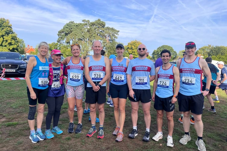 Farnham Runners before the challenge of the Pilgrim half marathon