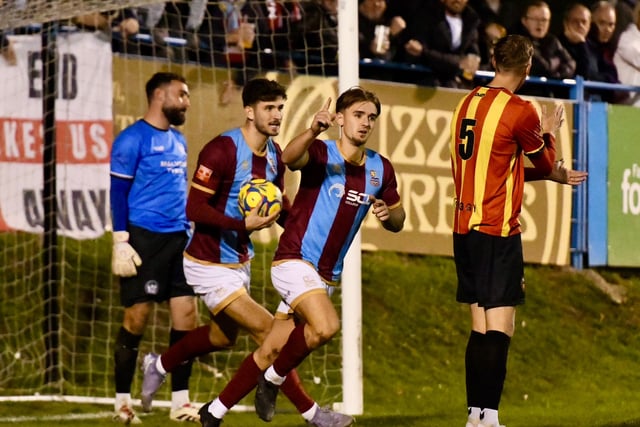 WATCH: Farnham Town manager Paul Johnson praises side's character
