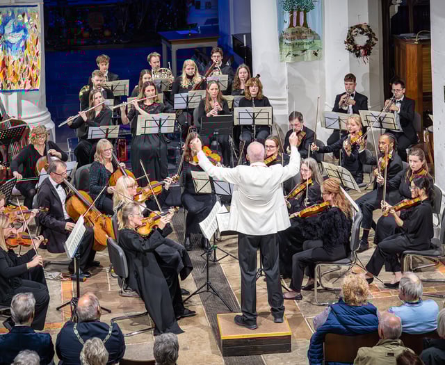 Farnham Sinfonia gives a world class classical concert