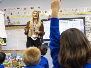 i2i launches primary teacher training in Farnham