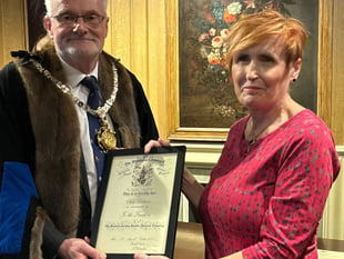 Artist Susie honoured with Freeman status