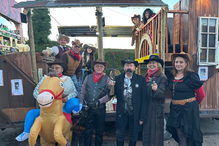 Forest Lane Friends scooped Best Street with their “Three P’s Saloon” float