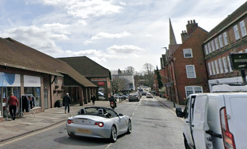 <p>South Street in Farnham has been hit for several days by an Wi-Fi outage.</p>