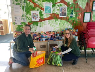 Tonne of thanks from Farnham Food Bank as appeal gives festive boost