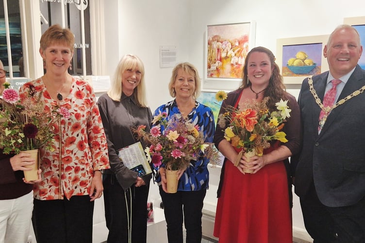 Surrey Artist of the Year 2025 Hilary Peat with runners-up Jane Alexander and Jennifer Dalcie, alongside judges Julie Hoyle, Cllr George Murray and Pippa Hufton, October 17th 2025.