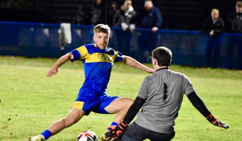 Petersfield Town win five-goal thriller against Liss Athletic