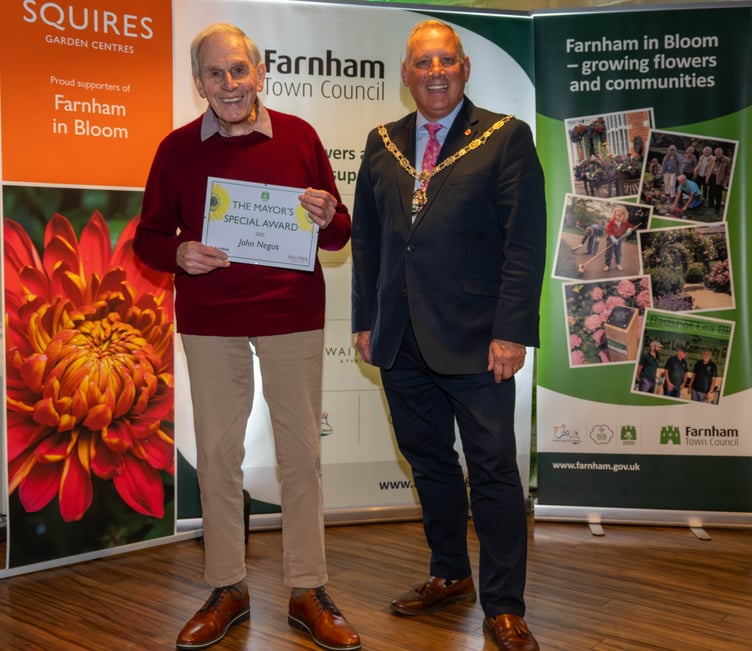 John Negus and Mayor George Murray at the Farnham in Bloom Community Awards.