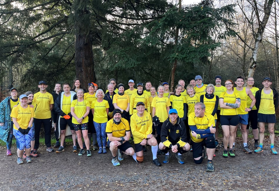 <p>Alton Runners line up for a team photo at the Alice Holt cross country</p>