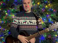 Singer finds comfort in the lights at Christmas