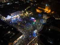 DJ Bozzed it as Petersfield dazzles with Christmas Light switch-on