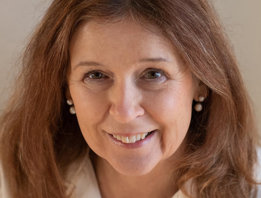<p>Novelist Suzanne Goldring of Farnham has organised the First Five Pages competition.</p>