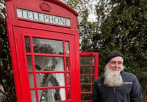 Salvaged timber sculpture adorns Red Cube Gallery in Frensham