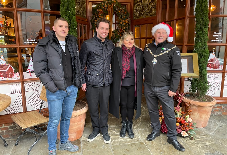 Italian restaurant tastes victory in festive window contest