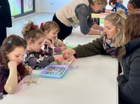 Snowy craft workshop brings Christmas joy to Farnham children