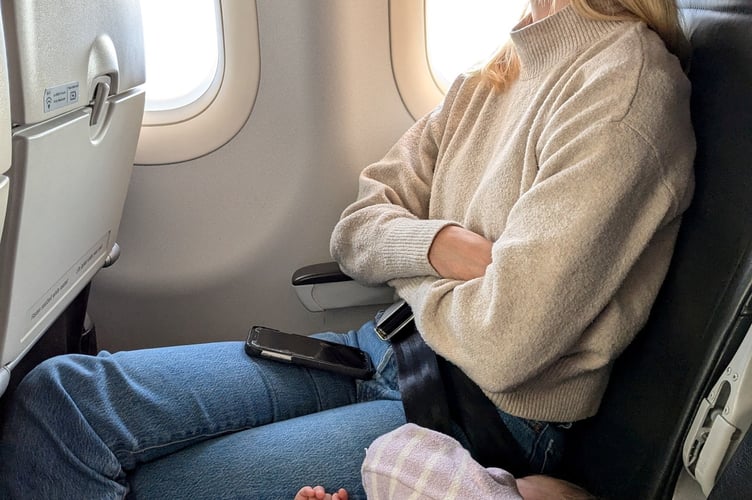 Minna Havstad with daughter Malva in economy class. A couple split their parenting duties on flights by buying one ticket in business class and one in economy - and say it makes them "better parents".Keen globetrotters Minna Havstad and husband Andy, both 34, used to find themselves exhausted when they took long-haul flights with daughter Malva, now three.They said Malva's wriggling, coupled with their baggage, snacks and toilet trips, would mean none of them got a wink of sleep and it would make the first day of their holiday extremely tough.So they had the idea to book one seat in business class, and the other in economy alongside a seat for Malva - and they would swap at the halfway point, so each parent got a few hours' peace.After trialling the idea using their flight points to upgrade, the parents said it revolutionised their flights - and they've done it several times since.