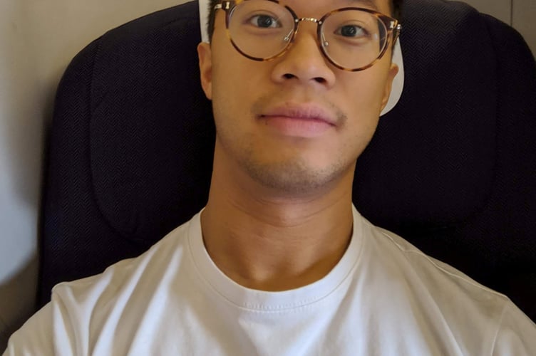 Andy with daughter Malva in business class. A couple split their parenting duties on flights by buying one ticket in business class and one in economy - and say it makes them "better parents".Keen globetrotters Minna Havstad and husband Andy, both 34, used to find themselves exhausted when they took long-haul flights with daughter Malva, now three.They said Malva's wriggling, coupled with their baggage, snacks and toilet trips, would mean none of them got a wink of sleep and it would make the first day of their holiday extremely tough.So they had the idea to book one seat in business class, and the other in economy alongside a seat for Malva - and they would swap at the halfway point, so each parent got a few hours' peace.After trialling the idea using their flight points to upgrade, the parents said it revolutionised their flights - and they've done it several times since.