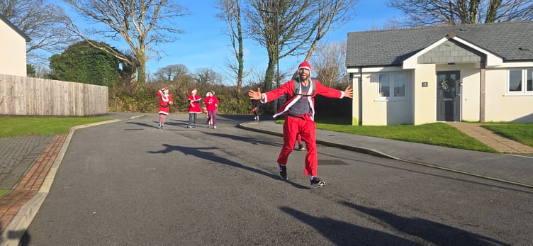 Festivities in full force as Camelford Up and Running do their santa run (Picture: Matt Allan)