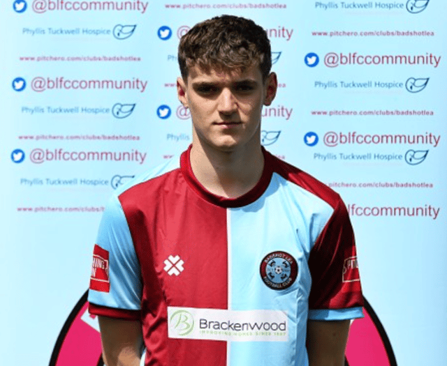 Badshot Lea beat Balham to consolidate mid-table position