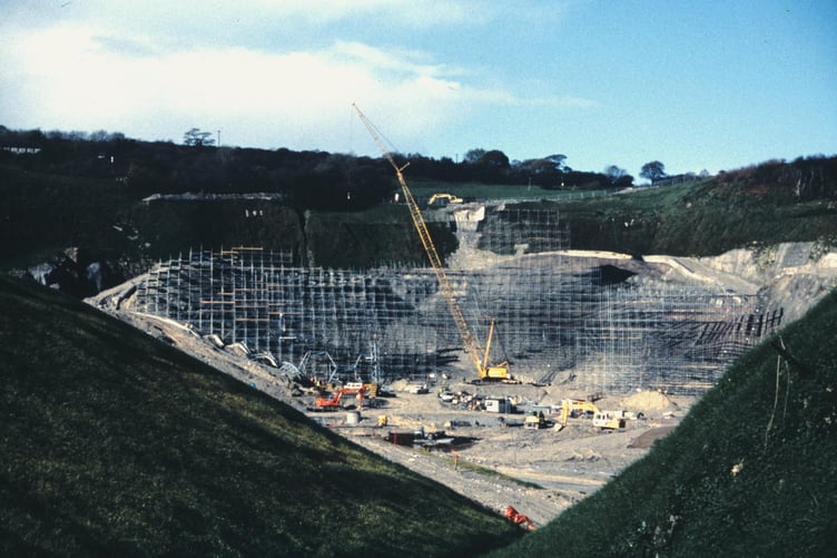 Huge quantities of scaffolding were used in the construction project.