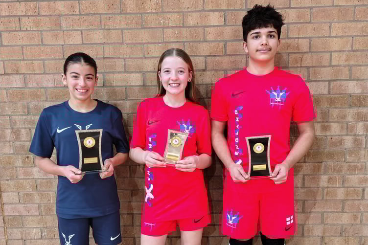 Award winners Alba, Annabel and Ourson