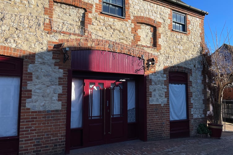 The Luxe restaurant in Lion & Lamb Yard has been boarded up and closed.