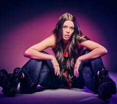 Courtney Hadwin to perform at Alton Community Centre