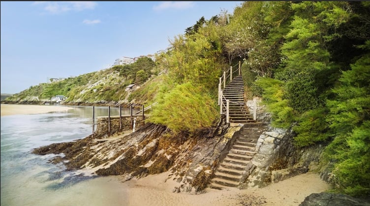 Steps to the beach