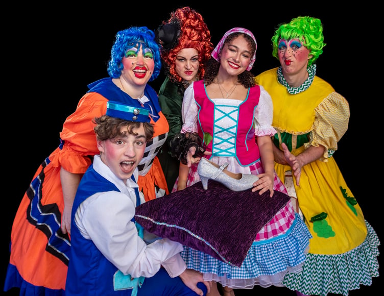 Cinderella (Baylee Morgan) and Buttons (Noah Richards) with Portia (Kate Yeo), Lady Hardup (Penny Kirk) and Chardonay (Paul Johnson). (Picture: Paul Williams)