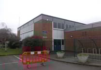 Suspected gas leak shuts Eggar's School in Holybourne