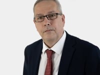 Hampshire children’s services director to retire