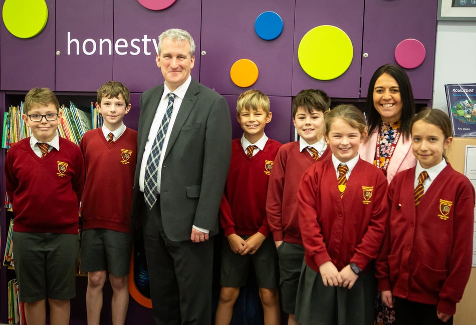 <p>Damian Hinds MP also talked to Year 6 pupils at Rowledge Primary School about life in Parliament and TV habits.</p>