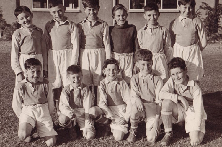 Alan Jones Farnham young footballer Derby Luton