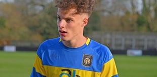 Petersfield Town fall to late defeat at Wincanton Town